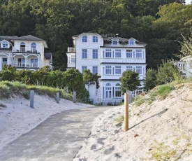 Villa "Strandeck" F 662 WG 1 mit Meerblick, Terrasse, Wintergarten