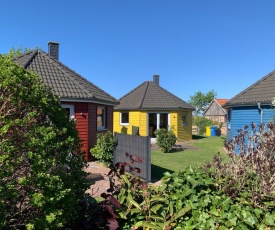 Roter Ostseebungalow