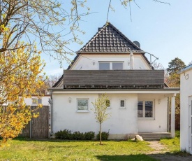 Ferienwohnung BROMBEERE mit Garten