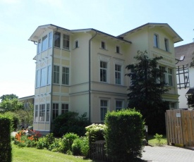 Villa Waldstraße 03