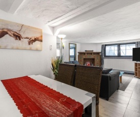 Cosy apartment in Grevesmühlen with parking
