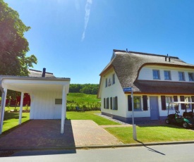 NEU - Reet-Ferienhaus "Svantevit" strandnah, am Golfplatz